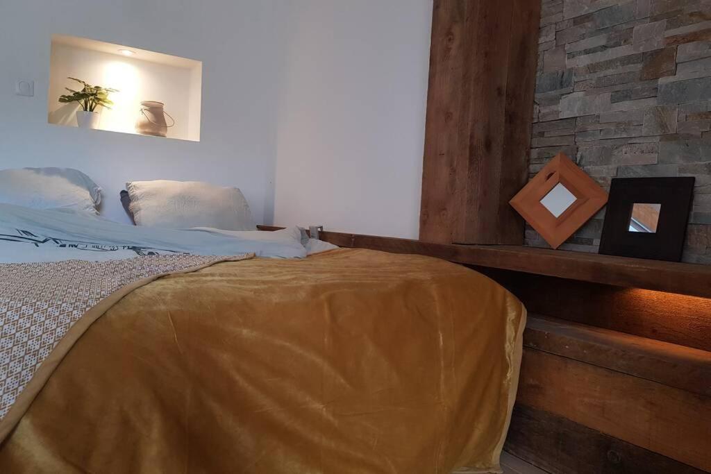 L'Idyllique - Studio Prive Sous Maison Saint-Didier-sur-Beaujeu Eksteriør bilde