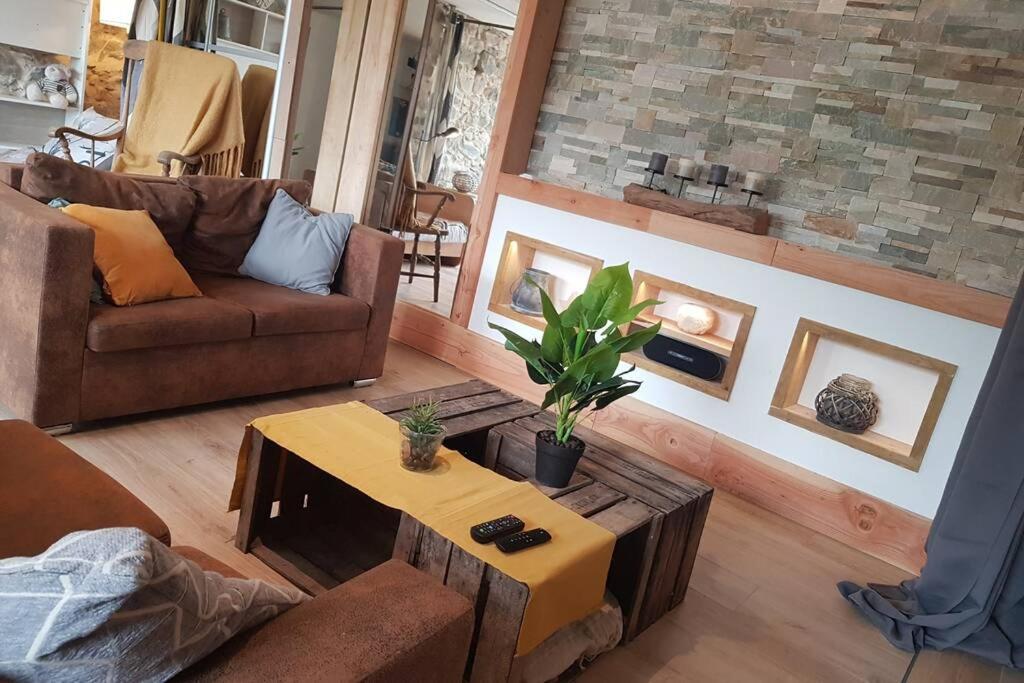 L'Idyllique - Studio Prive Sous Maison Saint-Didier-sur-Beaujeu Eksteriør bilde